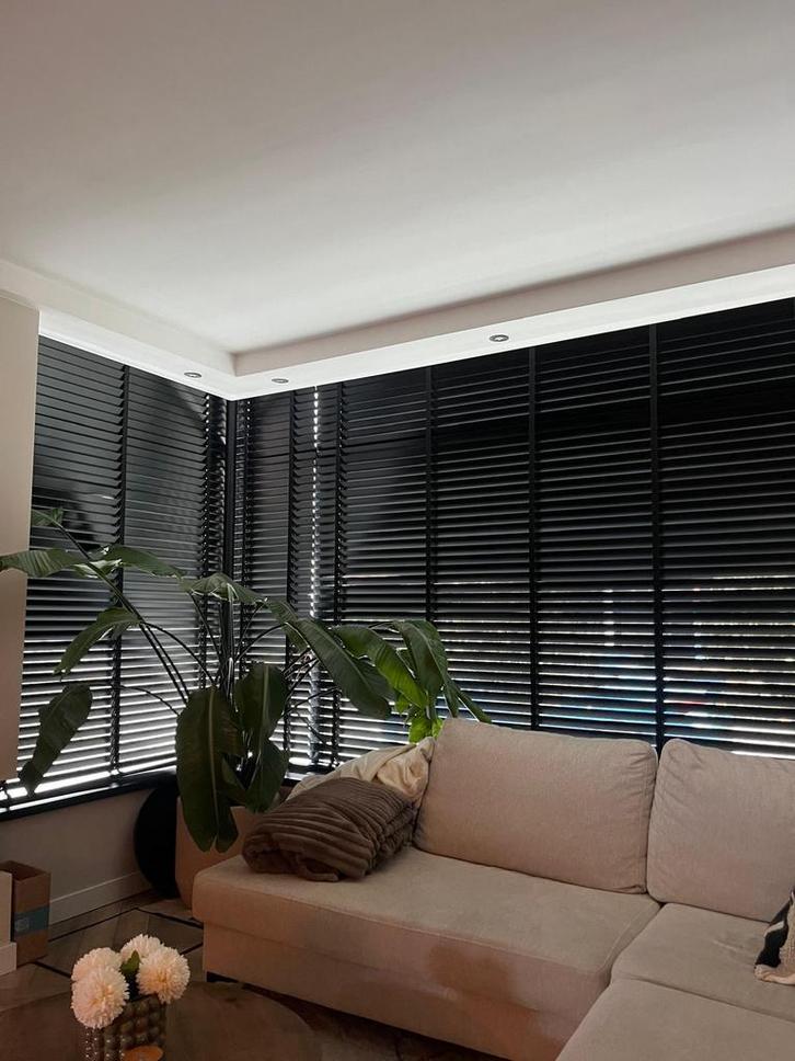 Houten jaloezieën, verschillende maten, wit en zwart, Huis en Inrichting, Stoffering | Gordijnen en Lamellen, Zo goed als nieuw