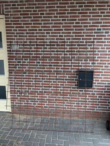 Wapeningsstaal 15x15cm - 1x 6mm dik en 3x 8mm beschikbaar voor biedingen