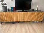Woood gravure dressoir, Ophalen, 150 tot 200 cm, Eikenhout, Zo goed als nieuw