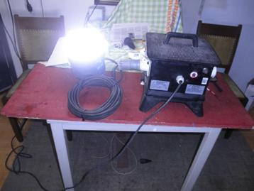 Te koop: 42 Volt trafo incl. lamp beschikbaar voor biedingen