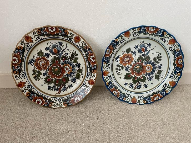 Twee Vintage Wandborden Delft Polychroom, Antiek en Kunst, Antiek | Wandborden en Tegels, Verzenden