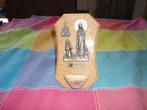 Mooi wijwaterbakje met kerk , Bernadette bij Maria staand, Antiek en Kunst, Antiek | Religie, Ophalen of Verzenden