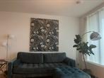Sofa kave home debra 3 seater + footrest, Ophalen, Zo goed als nieuw, Rechte bank, Stof