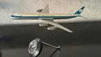 KLM DC-8 op klokstandaard schaal 1/200 Verkuyl, Hobby en Vrije tijd, Modelbouw | Vliegtuigen en Helikopters, Ophalen of Verzenden