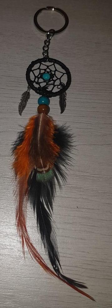 8x sleutelhangers dreamcatcher met veren & kralen beschikbaar voor biedingen