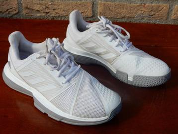 Adidas tennisschoen/sneaker beschikbaar voor biedingen