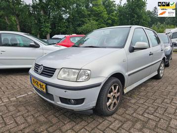 Volkswagen Polo 1.4-16V Trendline 5-deurs *apk:06-2026* beschikbaar voor biedingen