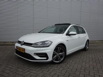 Volkswagen Golf 1.4 TSI Highline R-Line Panoramadak / Virtua beschikbaar voor biedingen