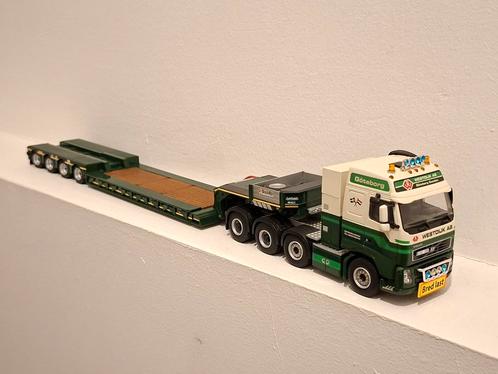Wsi Westdijk Volvo FH met Nooteboom dieplader, Hobby en Vrije tijd, Modelauto's | 1:50, Zo goed als nieuw, Bus of Vrachtwagen
