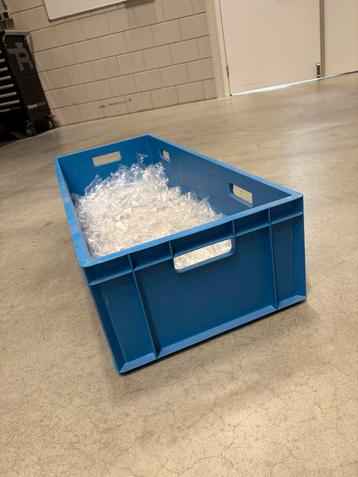 Stapelbakken blauw - 100 stuks - Berkel en Rodenrijs beschikbaar voor biedingen