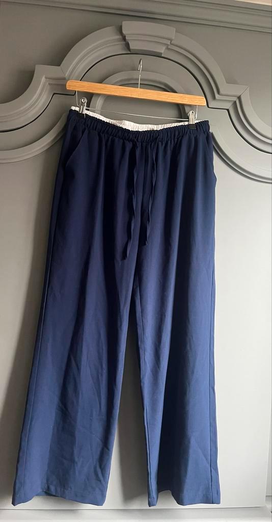 Fishbone Sister Broek - Donkerblauw/Wit - Maat XL, Kleding | Dames, Broeken en Pantalons, Nieuw, Maat 46/48 (XL) of groter, Blauw