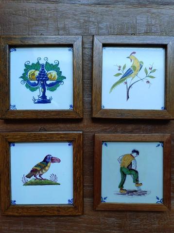 Set van 4 ingelijste wandtegels beschikbaar voor biedingen
