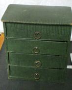 Oud Sieradenkastje  met laatjes, Ophalen