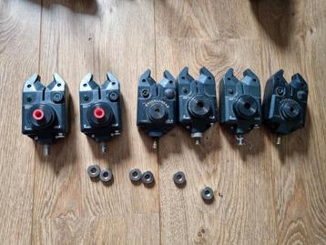 6  knucklehead beetmelders beschikbaar voor biedingen