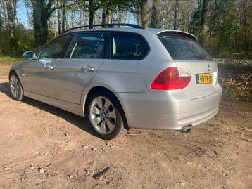 BMW 3-Serie 2.0 I 320 Touring 2006 Grijs beschikbaar voor biedingen