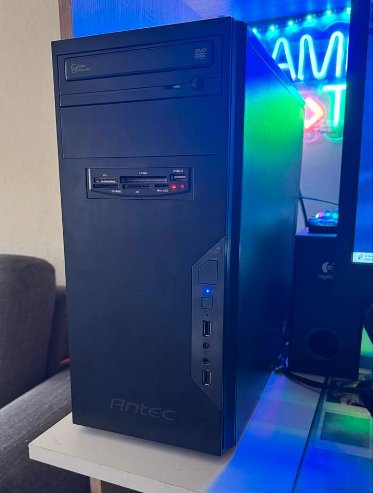 Asus PC i5 3.10 quat, 8GB Ram. 500GB SSD , 2GB AMD GPU., Computers en Software, Desktop Pc's, Gebruikt, 3 tot 4 Ghz, SSD, 8 GB