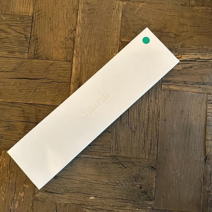 Apple Watch 8 41MM -  nieuw - incl garantie, Sieraden, Tassen en Uiterlijk, Smartwatches, Nieuw, iOS, Blauw, Ophalen of Verzenden