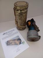 Duits gasmasker WW2 met originele winter camouflage., Verzamelen, Ophalen of Verzenden, Landmacht, Duitsland, Overige typen