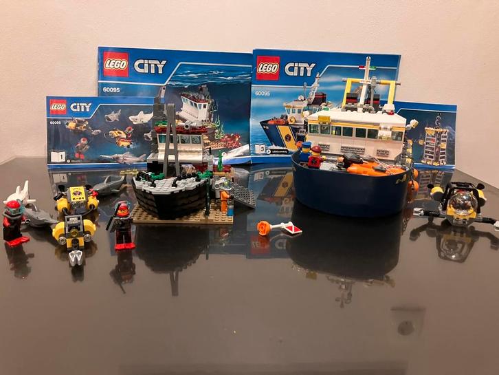 Lego set 60095, grote set met boot en scheepswrak met schat, Kinderen en Baby's, Speelgoed | Duplo en Lego, Gebruikt, Lego, Complete set