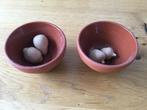 Terracotta schaaltjes met houten geurparels, Ophalen of Verzenden, Zo goed als nieuw, Rond, Steen of Aardewerk