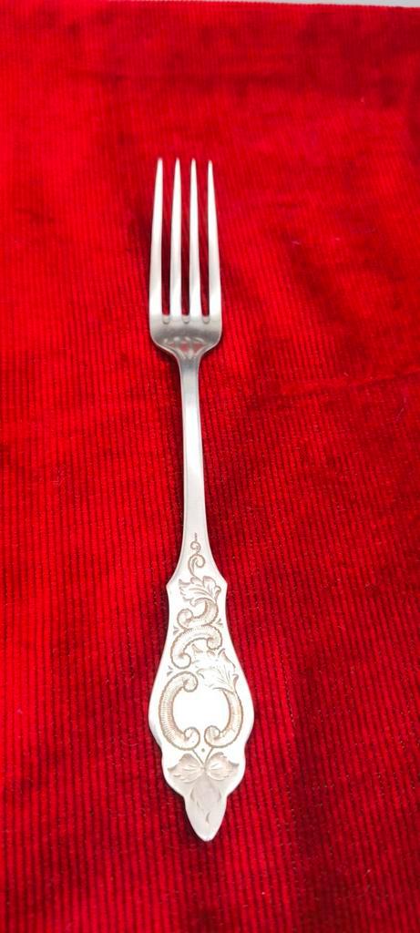 Robbe en Berking Ostfriesen dinervork verzilverd, Antiek en Kunst, Antiek | Bestek, Ophalen of Verzenden