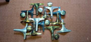 Metalen wanddecoratie 55 x 85 beschikbaar voor biedingen
