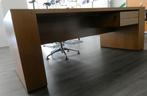 Directiebureau met vast ladenblok, Walnoot, Showroommodel, Ophalen, Nieuw, Bureau