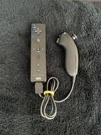 Nintendo Wii Remote Met Nintendo Nunchuck, Spelcomputers en Games, Overige genres, Ophalen of Verzenden, Zo goed als nieuw, 3 spelers of meer