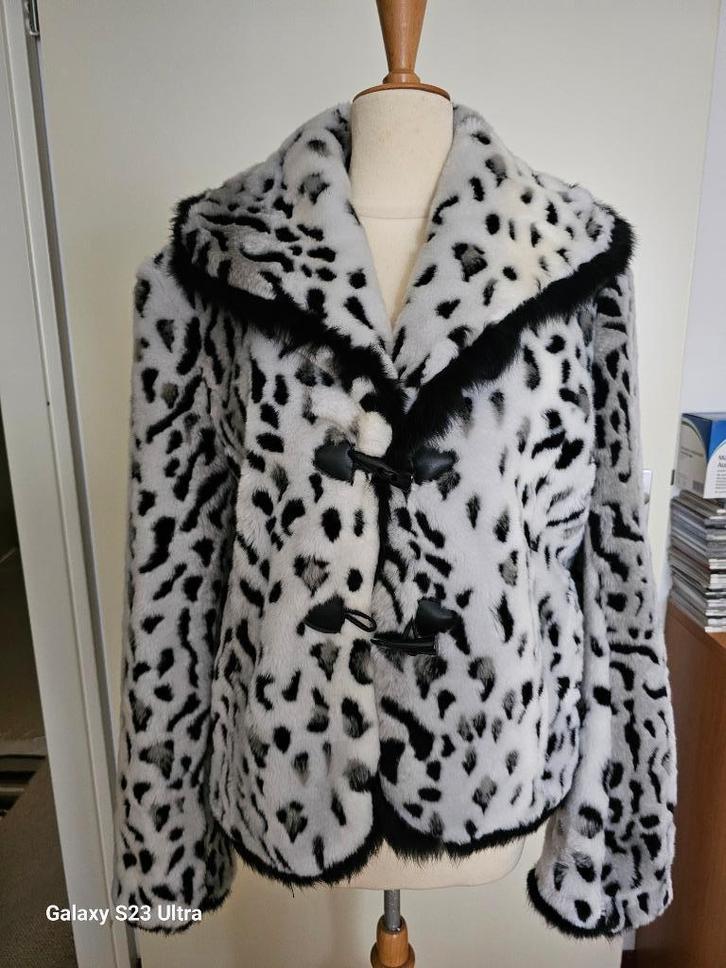 Imitatie Bont Jasje, Kleding | Dames, Jassen | Winter, Nieuw, Maat 36 (S), Zwart, Ophalen