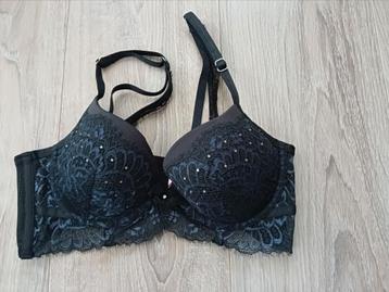 Nieuwe BH van Hunkemöller mt 70C,zwart/blauw met strass beschikbaar voor biedingen