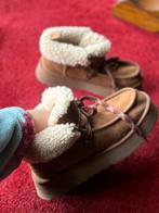 Ugg funkarra cabin cuff chestnut 41, UGG, Bruin, Lage of Enkellaarzen, Ophalen of Verzenden