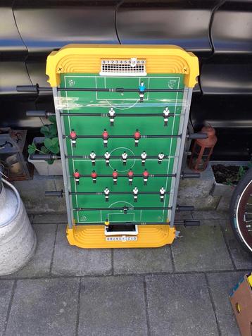 Tafel voetbal spel  beschikbaar voor biedingen