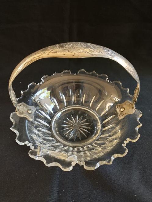 Kristallen bonbonnière klein, Antiek en Kunst, Antiek | Glas en Kristal, Ophalen of Verzenden
