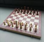 Opklapbaar magnetisch schaakbord met houten stukken, Hobby en Vrije tijd, Ophalen of Verzenden, Minder dan 500 stukjes, Zo goed als nieuw