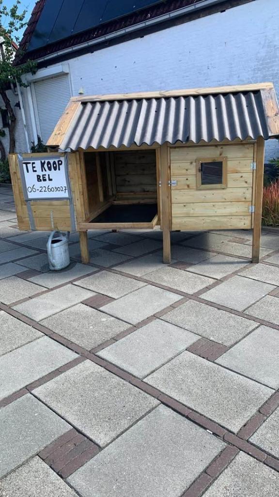 Dierenhok (geschikt voor geiten, kippen, konijnen, e.d), Dieren en Toebehoren, Overige Dieren-accessoires, Zo goed als nieuw, Ophalen