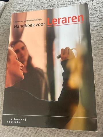 Handboek voor Leraren 2023 beschikbaar voor biedingen