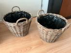 2 Grote rieten manden, Huis en Inrichting, Ophalen, Nieuw