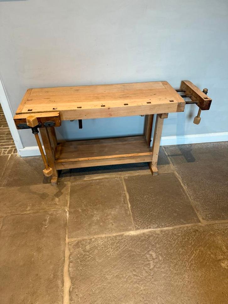 Massief eiken hout kind werkbank werktafel met bankschroef, Kinderen en Baby's, Speelgoed | Speeltafels, Zo goed als nieuw, Ophalen of Verzenden