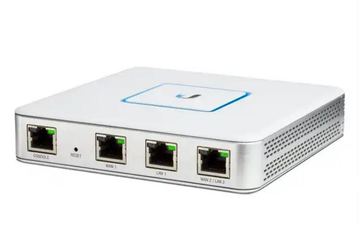 Unifi USG Router - Uitstekende Staat!, Computers en Software, Routers en Modems, Zo goed als nieuw, Router, Ophalen of Verzenden