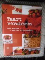 Taart versieren,dotje slagroom.taarten recepten-Monica Fromm, Ophalen of Verzenden, Zo goed als nieuw, Nederland en België, Taart, Gebak en Desserts