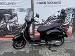 Vespa GTS 300 6000 KM Nieuwstaat / akrapovic (bj 2012), Bedrijf, Overig, Nick Brouwer Trading, 278 cc