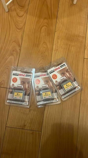 3x 4GB Extreme Compact Flash geheugenkaarten beschikbaar voor biedingen