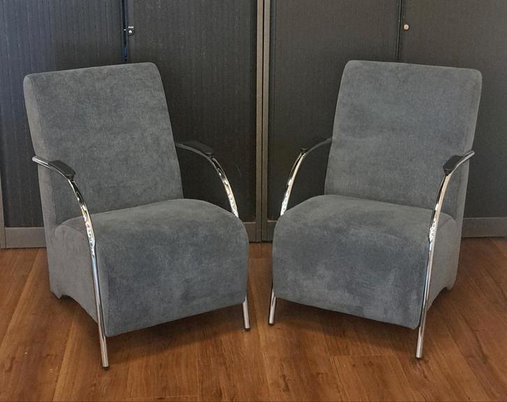 2 mooie buisstoelen in perfecte staat - blauwe ribstof, Huis en Inrichting, Stoelen, Nieuw, Twee, Metaal, Stof, Blauw, Ophalen