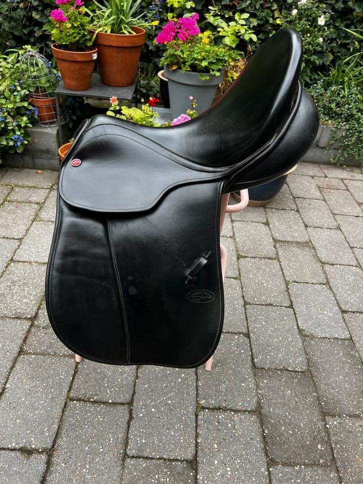 Mooi veelzijdigheidszadel Lemetex, Dieren en Toebehoren, Paarden en Pony's | Zadels, Gebruikt, Recreatie, Ophalen of Verzenden