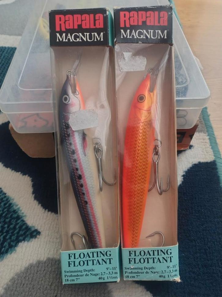 Twee Rapala Magnum Floating Wobblers, Watersport en Boten, Hengelsport | Karpervissen, Zo goed als nieuw, Werphengel, Ophalen of Verzenden