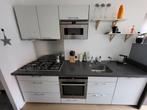 Mat witte  Bulthaup keuken met graniet blad, Huis en Inrichting, Keuken | Complete keukens, Grijs, Ophalen of Verzenden