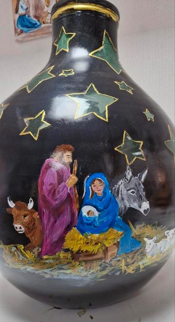 Handgeschilderde Kerststal Vaas beschikbaar voor biedingen