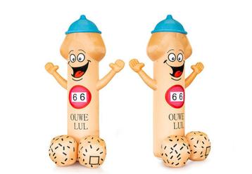 Ouwe Lul opblaaspop – knipoog voor elke verjaardag beschikbaar voor biedingen