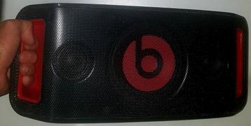 - Beats By Dr Dre/Beatbox Portable - beschikbaar voor biedingen