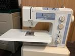 Bernina 1020, Hobby en Vrije tijd, Naaimachines en Toebehoren, Ophalen of Verzenden, Zo goed als nieuw, Naaimachine, Bernina